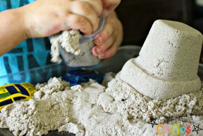 DIY Kinetic Sand: Sticks together but not to your hands! Dry to the Touch!