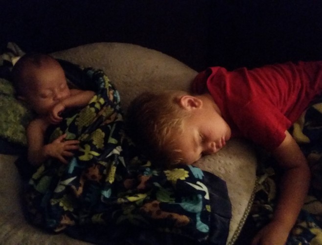 Inclined Sleeping to Help with Colic