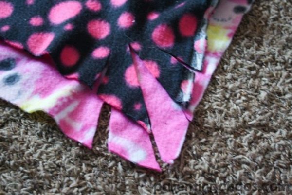 How to Make a Weighted Tie Blanket