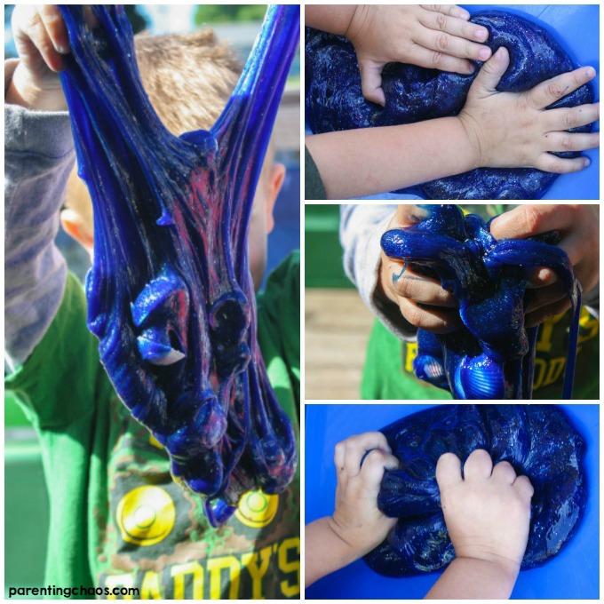 A recipe for super stretchy glitter slime that looks just like the ocean! 
