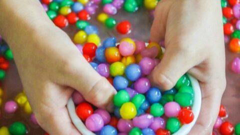 Edible water beads: a taste-safe alternative to traditional waterbead play