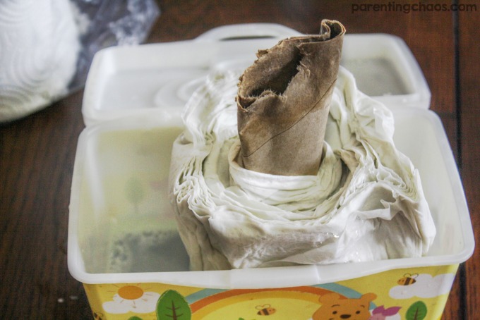 DIY Baby Wipes Recipe, so easy and inexpensive!