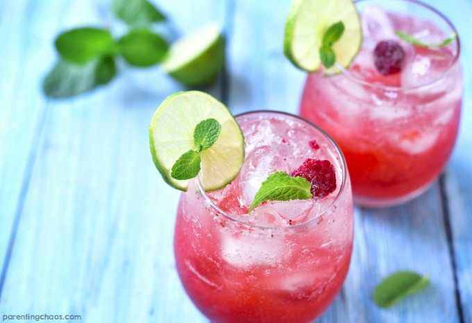 This delicious raspberry mojito is the perfect sweet and bubbly drink! If you're looking for a refreshing drink after a long day, this is the one.