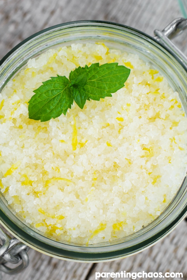 Homemade Lemon and Mint Bath Salts