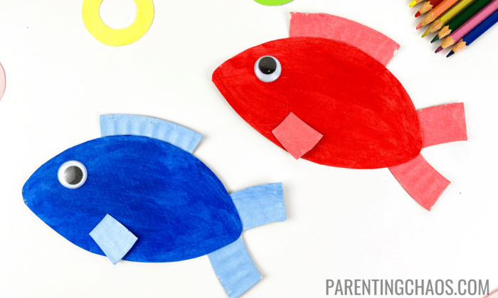 red fish blue fish paper plate craft